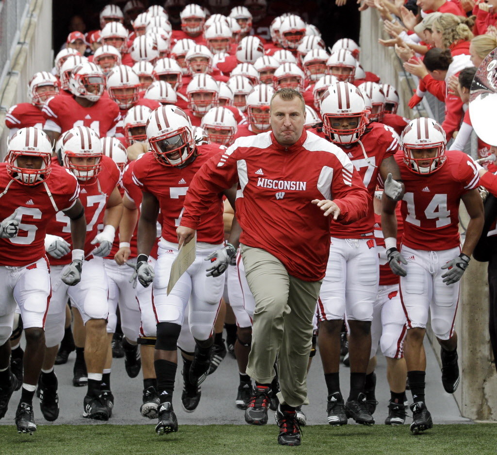 Wisconsin Kicker Wisconsin Embarrasses Penn State in the Regular Season Finale