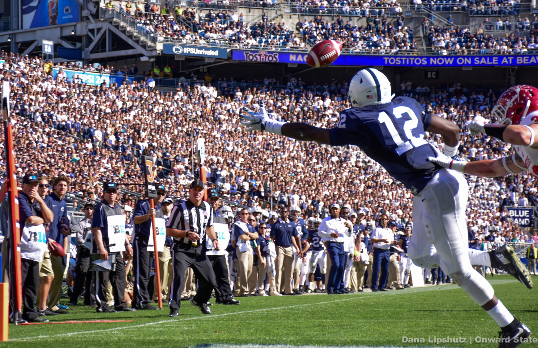 Godwin, Reeder Put On For 'The Diamond State'