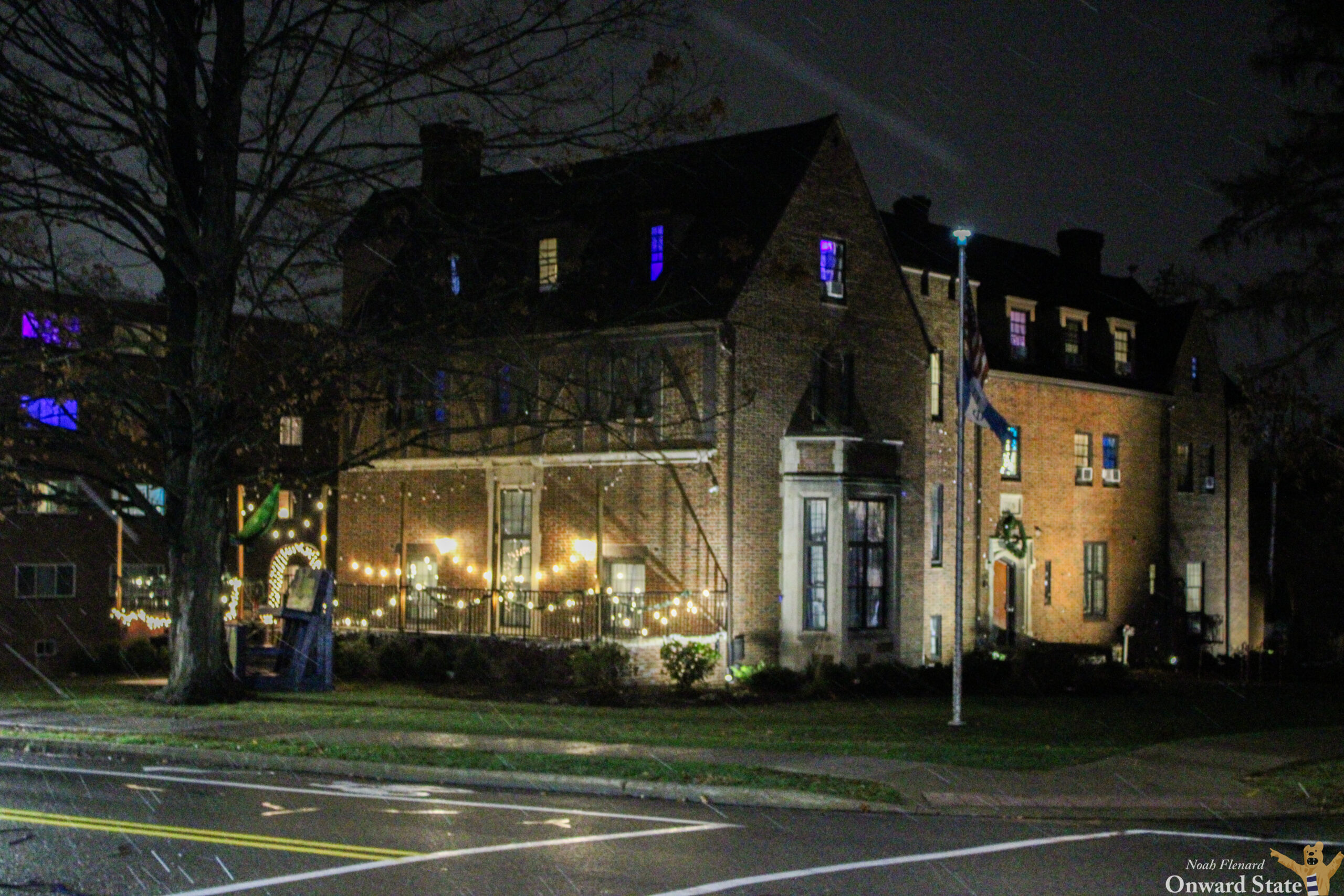 Pi Kapp Frat Christmas Lights 2024